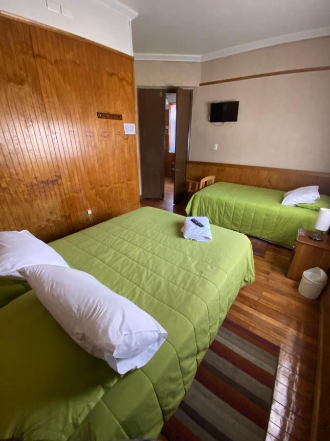 Hostal Chalet Las Violetas ปุนตาอาเรนาส ภายนอก รูปภาพ