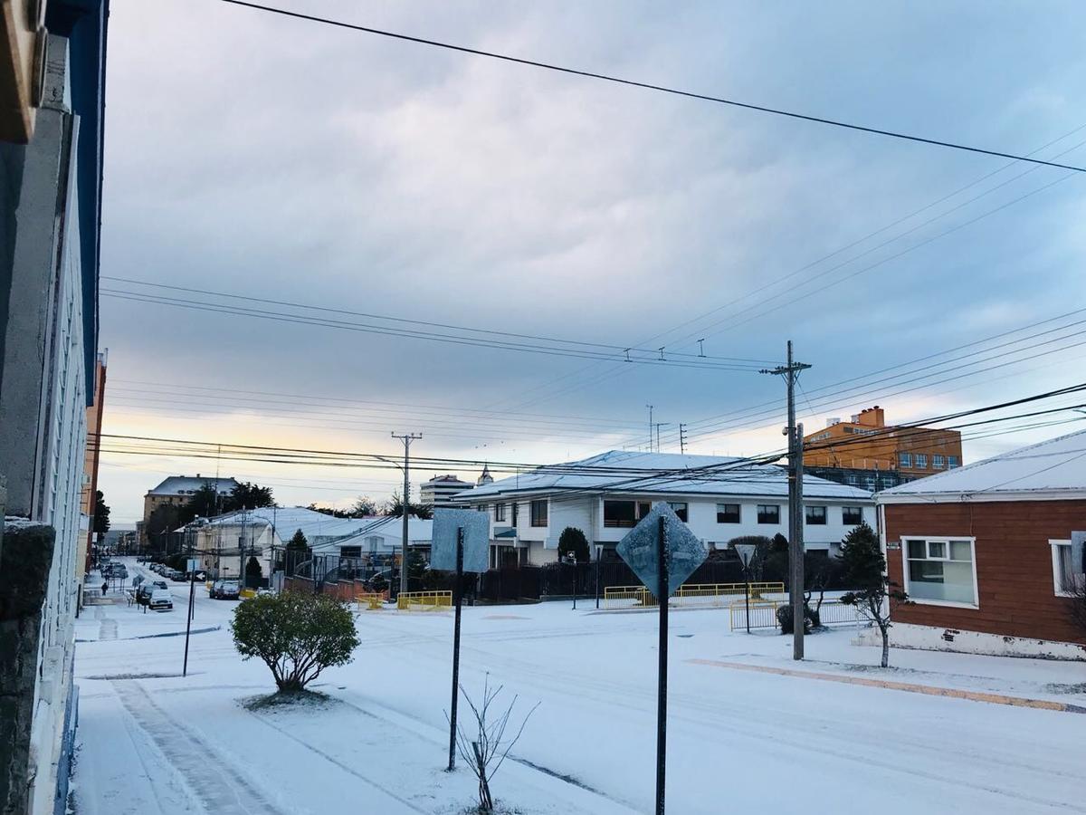 Hostal Chalet Las Violetas ปุนตาอาเรนาส ภายนอก รูปภาพ