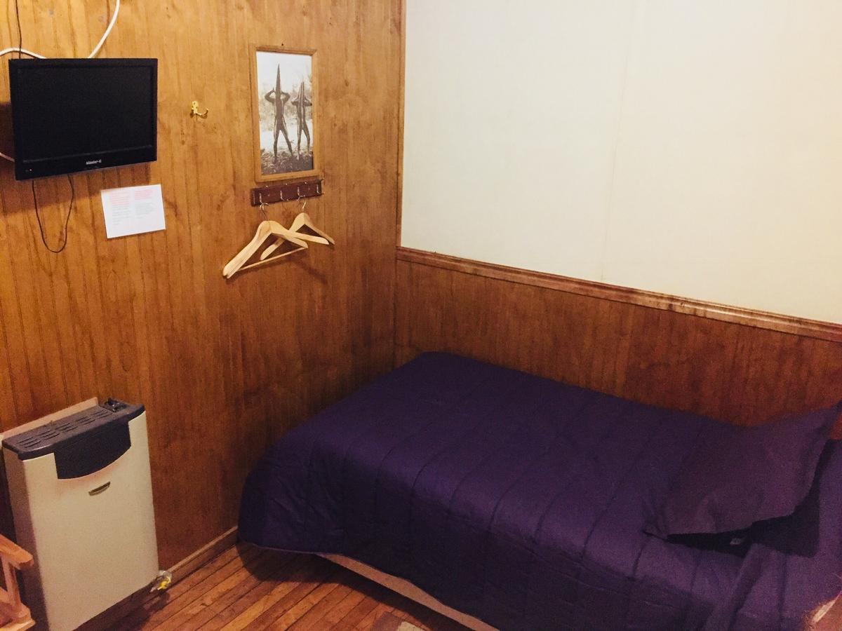 Hostal Chalet Las Violetas ปุนตาอาเรนาส ภายนอก รูปภาพ