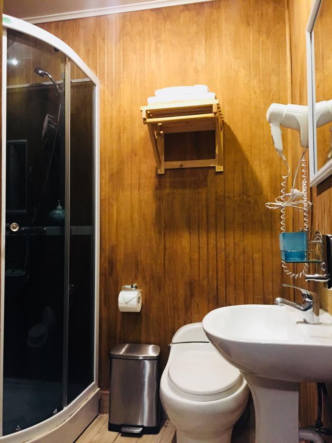 Hostal Chalet Las Violetas ปุนตาอาเรนาส ภายนอก รูปภาพ