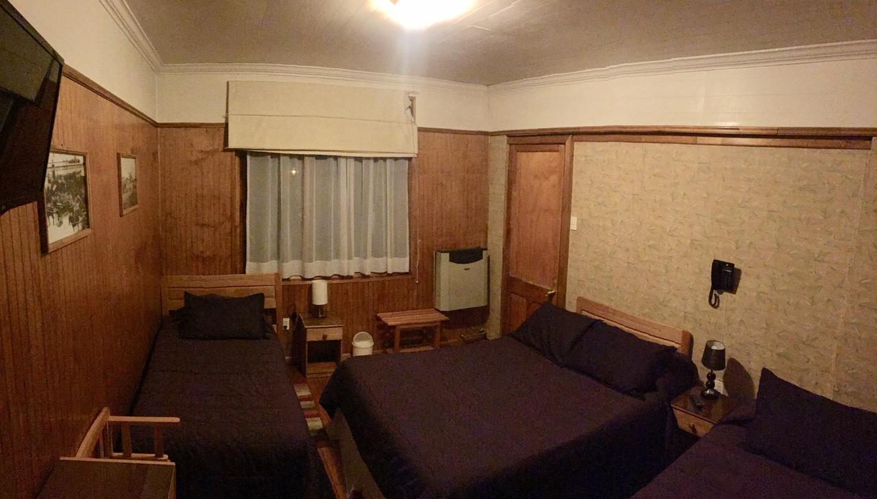 Hostal Chalet Las Violetas ปุนตาอาเรนาส ภายนอก รูปภาพ