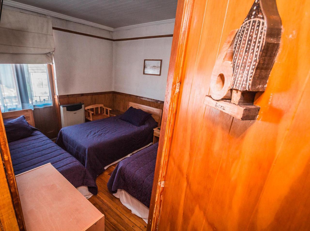 Hostal Chalet Las Violetas ปุนตาอาเรนาส ภายนอก รูปภาพ